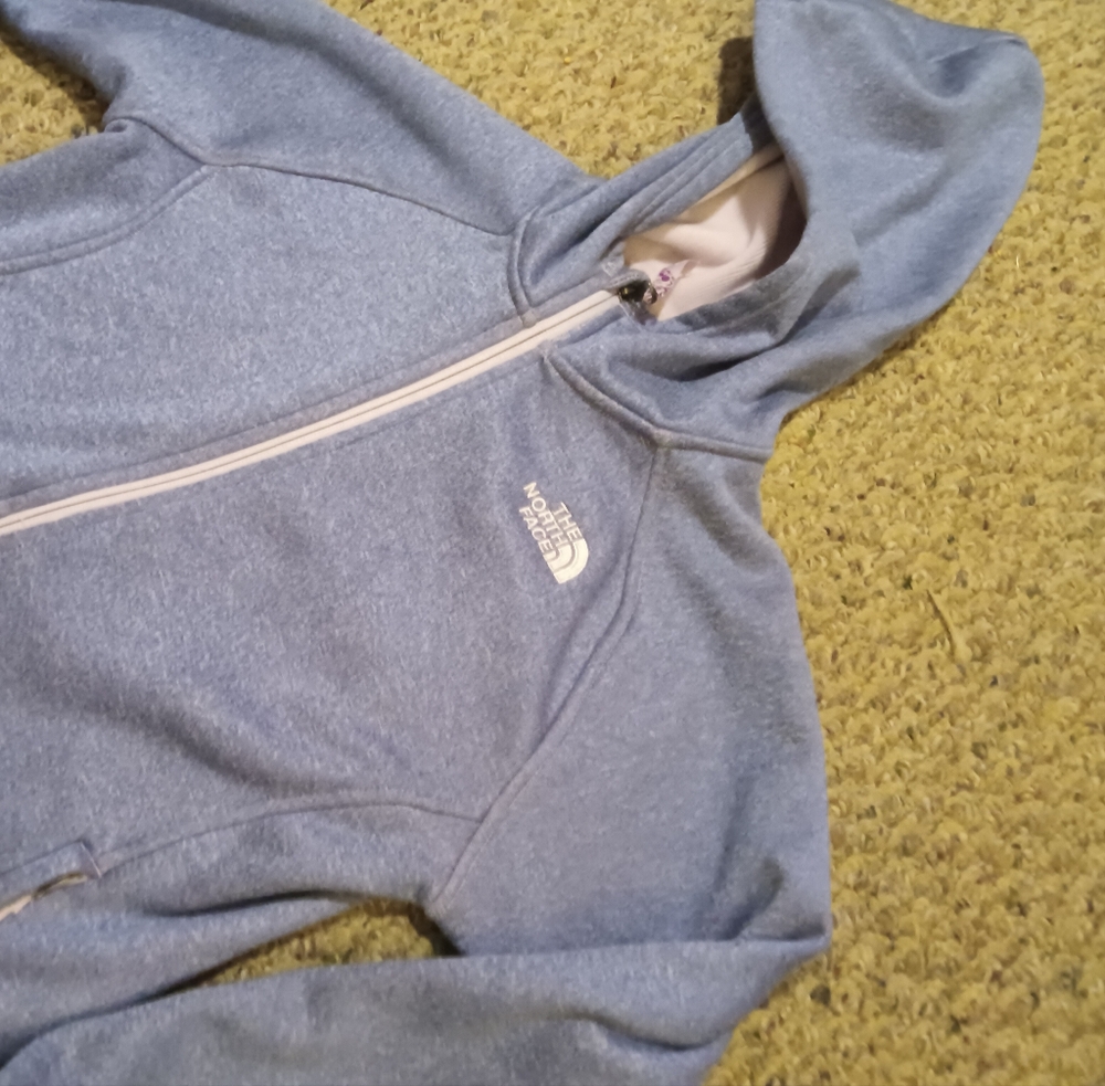 The North Face polyester lilac colored Hoodie